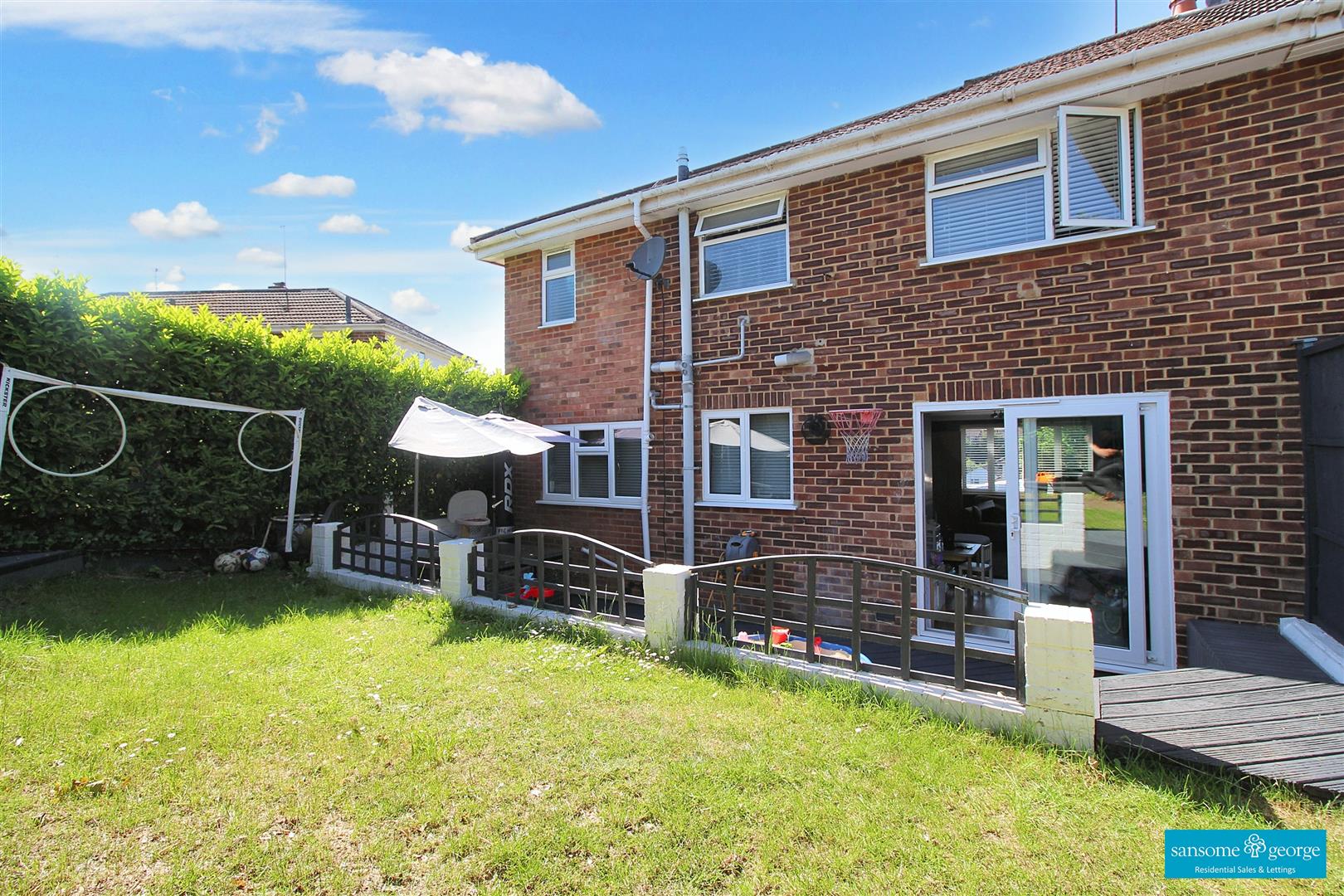 Dell Road, Tilehurst, Reading
